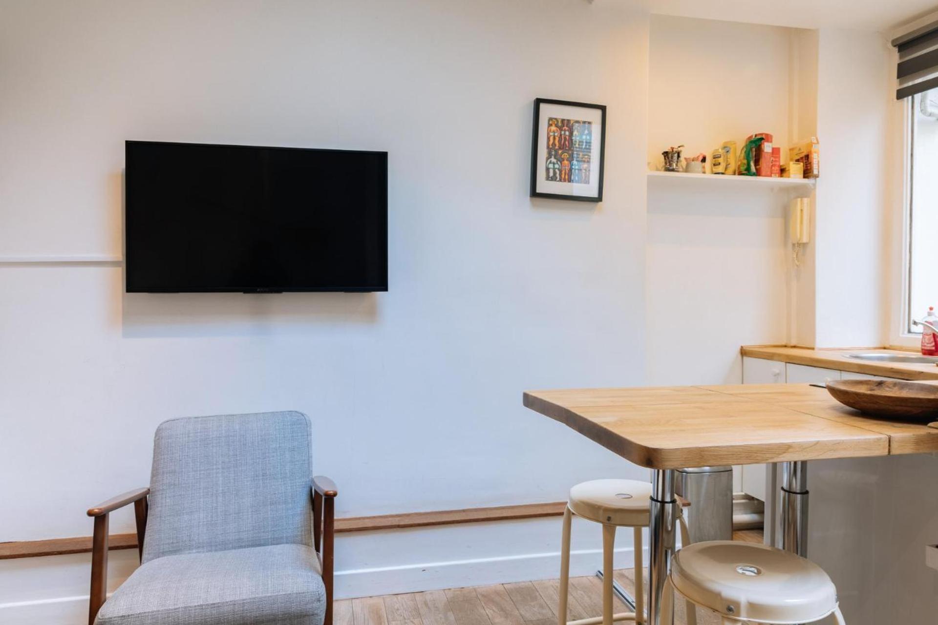 Modern 1 Bedroom Apartment Near Eiffel Tower Paris Exterior photo